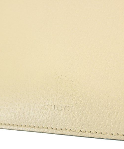 GUCCI（グッチ）ショルダーバッグ 白 サイズ:- レディース/2200616475409