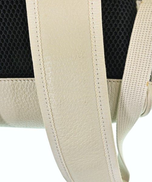 GUCCI（グッチ）バックパック・リュック ベージュ サイズ:- レディース/2200616475713