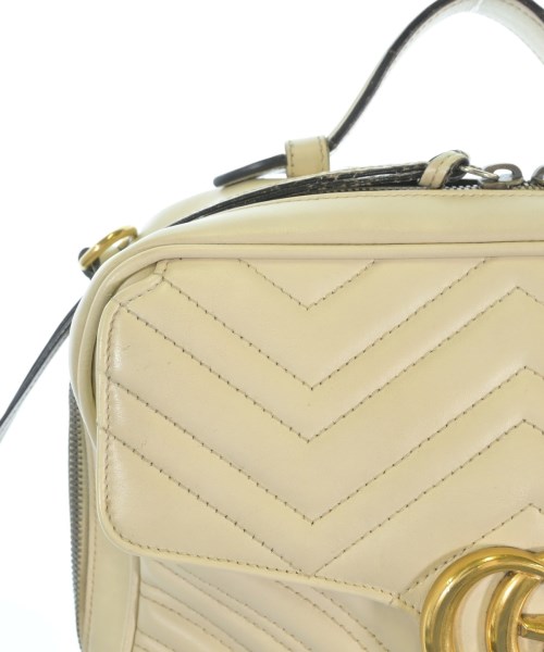 GUCCI（グッチ）ショルダーバッグ 白 サイズ:- レディース/2200600417675