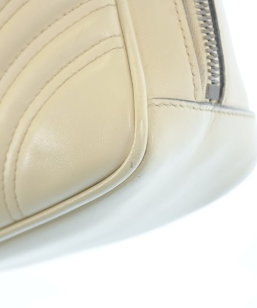 GUCCI（グッチ）ショルダーバッグ 白 サイズ:- レディース/2200600417675