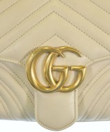 GUCCI（グッチ）ショルダーバッグ 白 サイズ:- レディース/2200600417675