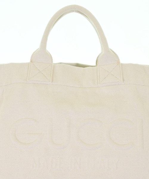 GUCCI（グッチ）ショルダーバッグ 白 サイズ:- レディース/2200604933034