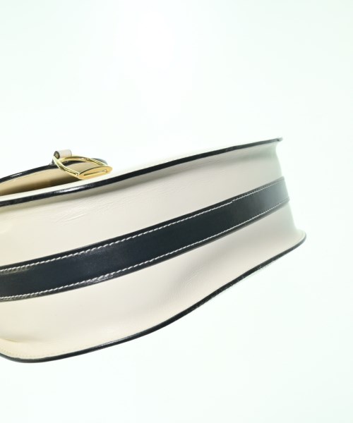 GUCCI（グッチ）ショルダーバッグ 白 サイズ:- レディース/2200602985066