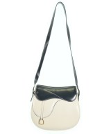 GUCCI（グッチ）ショルダーバッグ 白 サイズ:- レディース/2200602985066