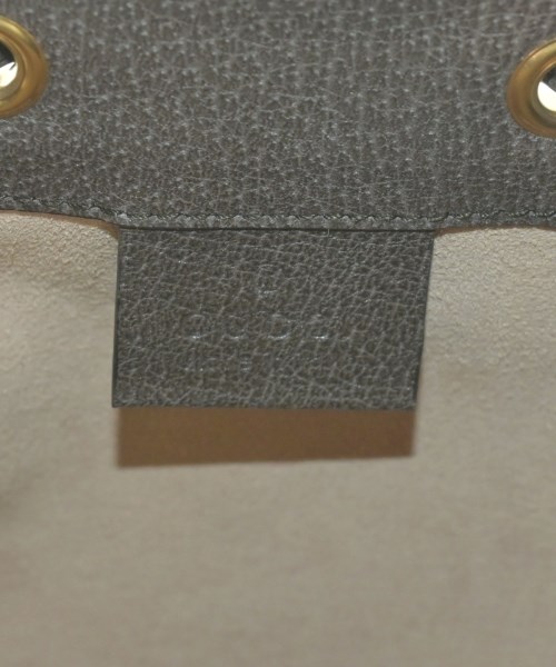 GUCCI（グッチ）ショルダーバッグ グレー サイズ:- レディース/2200677458250