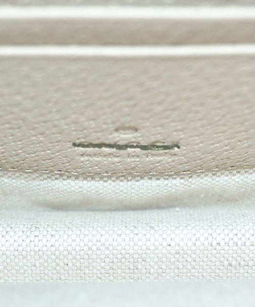 GUCCI（グッチ）ショルダーバッグ ベージュ サイズ:- レディース/2200681393080