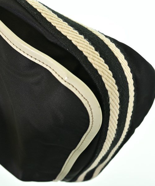 GUCCI（グッチ）ショルダーバッグ 黒 サイズ:- レディース/2200696049538