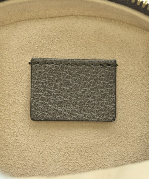 GUCCI（グッチ）ショルダーバッグ グレー サイズ:- レディース/2200698567580