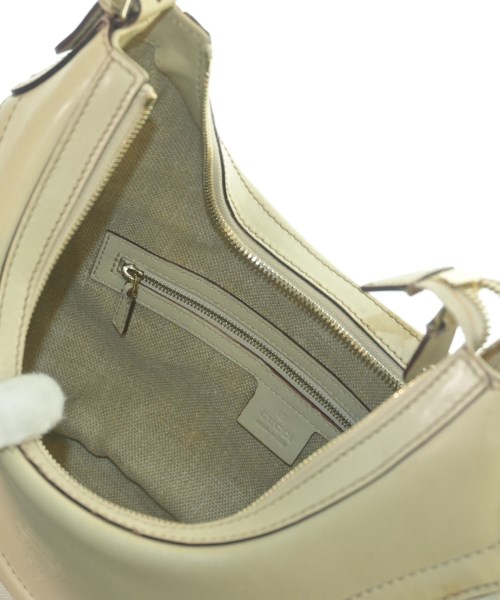 GUCCI（グッチ）ショルダーバッグ 白 サイズ:- レディース/2200656860661