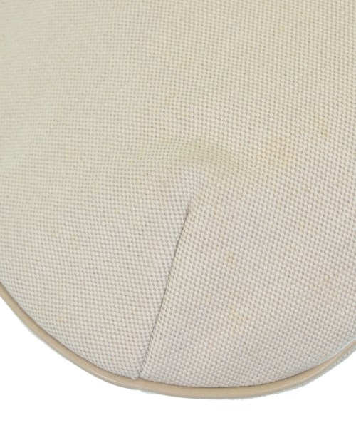 GUCCI（グッチ）ショルダーバッグ 白 サイズ:- レディース/2200656860661