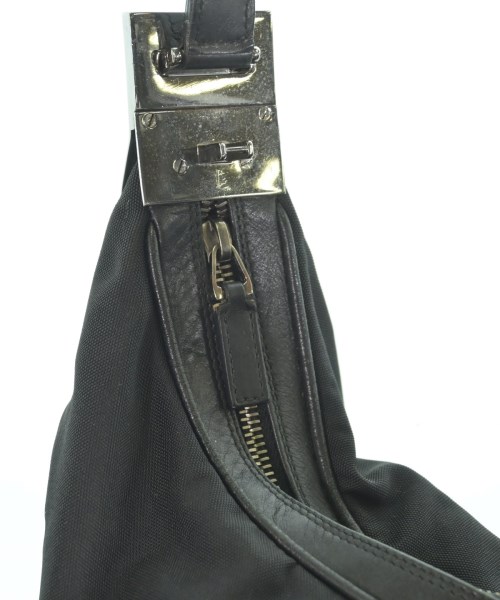 GUCCI（グッチ）ショルダーバッグ 黒 サイズ:- レディース/2200659381095