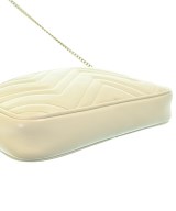 GUCCI（グッチ）ショルダーバッグ 白 サイズ:- レディース/2200660767505