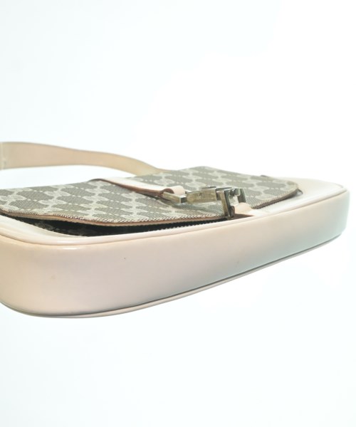 GUCCI（グッチ）ショルダーバッグ グレー サイズ:- レディース/2200716267546
