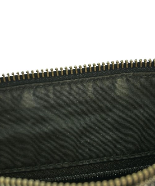 GUCCI（グッチ）ショルダーバッグ グレー サイズ:- レディース/2200710445025