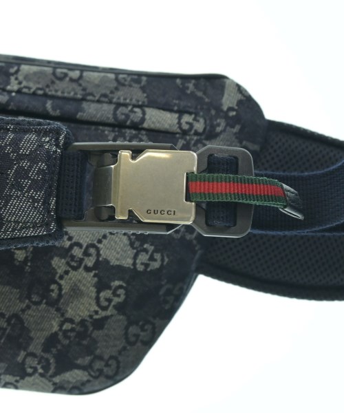 GUCCI（グッチ）ショルダーバッグ 紺 サイズ:- レディース/2200666977052