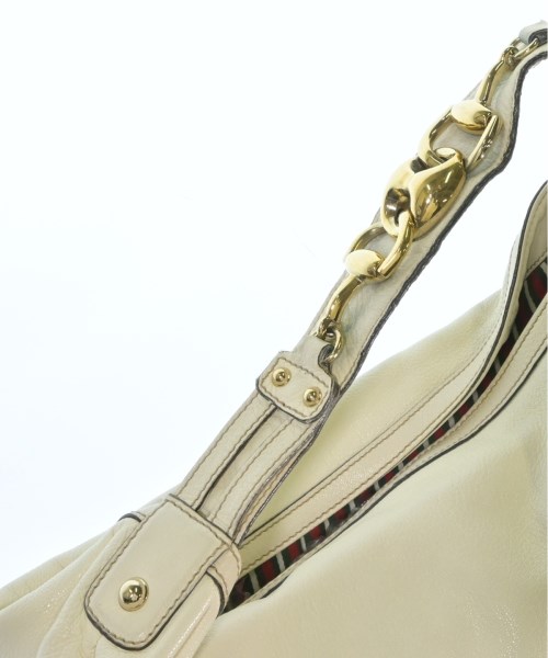 GUCCI（グッチ）ショルダーバッグ 白 サイズ:- レディース/2200685030356