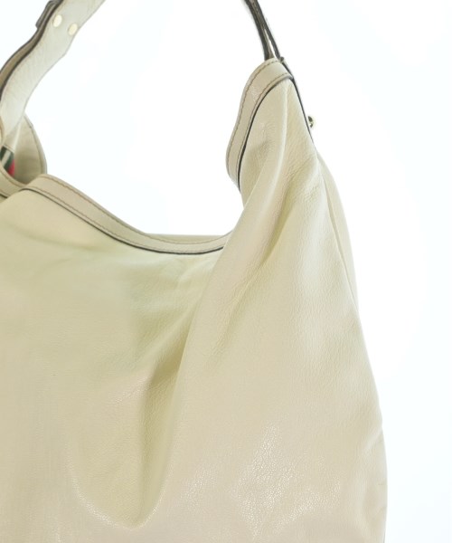 GUCCI（グッチ）ショルダーバッグ 白 サイズ:- レディース/2200685030356