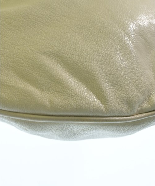 GUCCI（グッチ）ショルダーバッグ 白 サイズ:- レディース/2200685030356