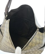 GUCCI（グッチ）ショルダーバッグ ベージュ サイズ:- レディース/2200688688462