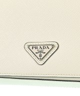 PRADA（プラダ）ショルダーバッグ 白 サイズ:- レディース/2200636381049