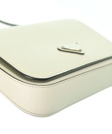 PRADA（プラダ）ショルダーバッグ 白 サイズ:- レディース/2200636381049