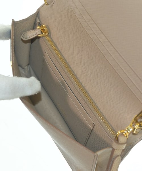 PRADA（プラダ）財布・コインケース ベージュ サイズ:- レディース/2200633628215