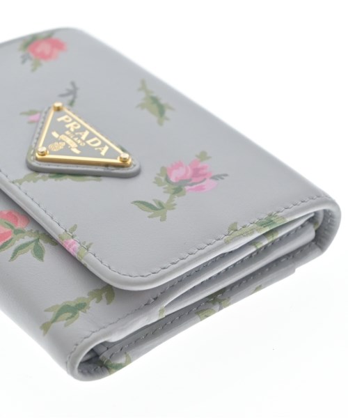 PRADA（プラダ）財布・コインケース グレー サイズ:- レディース/2200640928025