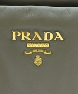 PRADA（プラダ）ショルダーバッグ グレー サイズ:- レディース/2200642112088