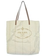 PRADA トートバッグ