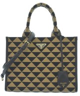 PRADA トートバッグ