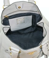 PRADA（プラダ）ハンドバッグ グレー サイズ:- レディース/2200598659354
