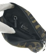 PRADA（プラダ）ポーチ カーキ サイズ:- レディース/2200621411706