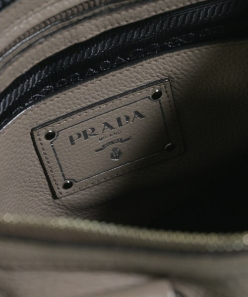 PRADA（プラダ）ハンドバッグ グレー サイズ:- レディース/2200623469026