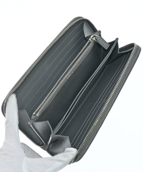 PRADA（プラダ）財布・コインケース グレー サイズ:- レディース/2200626388010