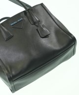 PRADA（プラダ）ハンドバッグ 黒 サイズ:- レディース/2200629162020
