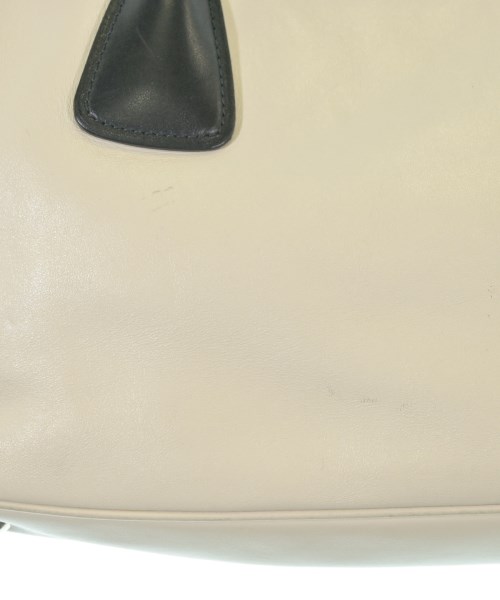 PRADA（プラダ）ハンドバッグ 白 サイズ:- レディース/2200629162785
