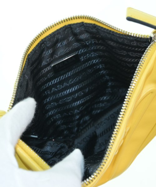 PRADA（プラダ）ショルダーバッグ 黄 サイズ:- レディース/2200609813201