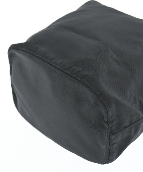 PRADA（プラダ）ポーチ 黒 サイズ:- レディース/2200613604079