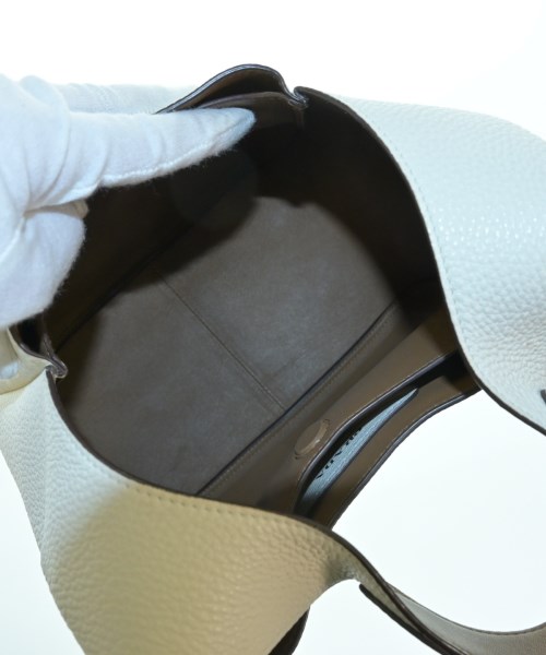 PRADA（プラダ）ハンドバッグ 白 サイズ:- レディース/2200615189208