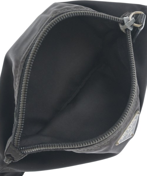 PRADA（プラダ）ポーチ 黒 サイズ:- レディース/2200612783072