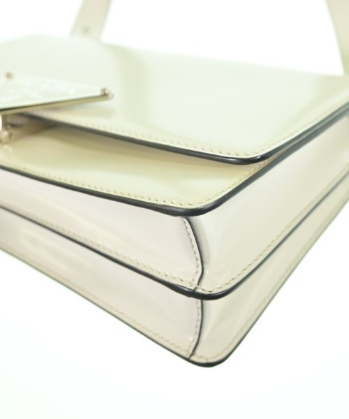 PRADA（プラダ）ショルダーバッグ 白 サイズ:- レディース/2200616475065