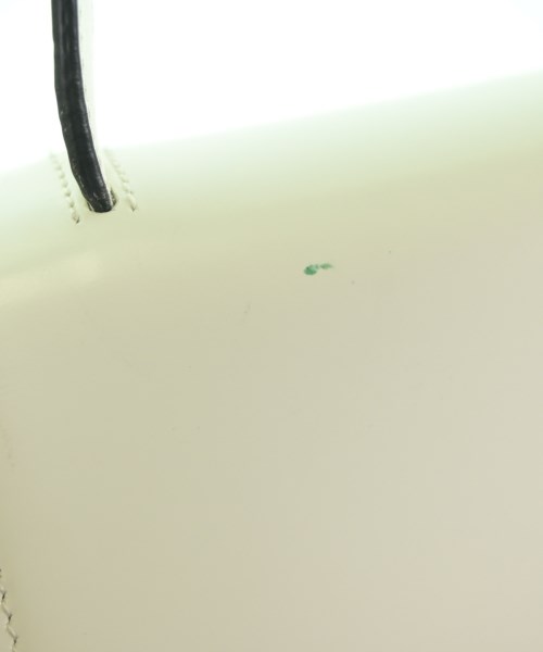 PRADA（プラダ）ショルダーバッグ 白 サイズ:- レディース/2200616475065