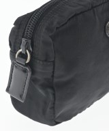 PRADA（プラダ）ポーチ 黒 サイズ:- レディース/2200617409045