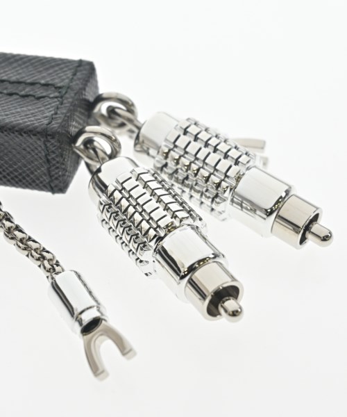 PRADA（プラダ）チャーム 黒 サイズ:- レディース/2200605503090