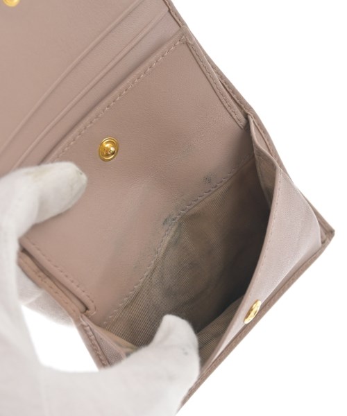 PRADA（プラダ）財布・コインケース ベージュ サイズ:- レディース/2200669241099