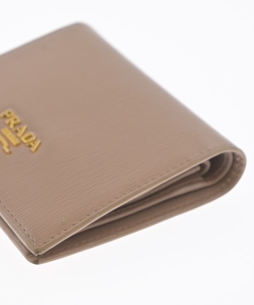 PRADA（プラダ）財布・コインケース ベージュ サイズ:- レディース/2200669241099