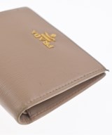 PRADA（プラダ）財布・コインケース ベージュ サイズ:- レディース/2200669241099
