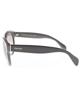 PRADA（プラダ）サングラス グレー サイズ:- レディース/2200677118147