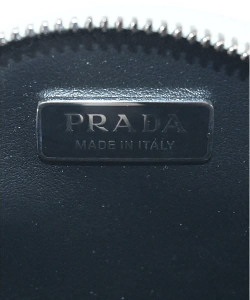 PRADA（プラダ）ショルダーバッグ 白 サイズ:44(S位) レディース/2200677495170