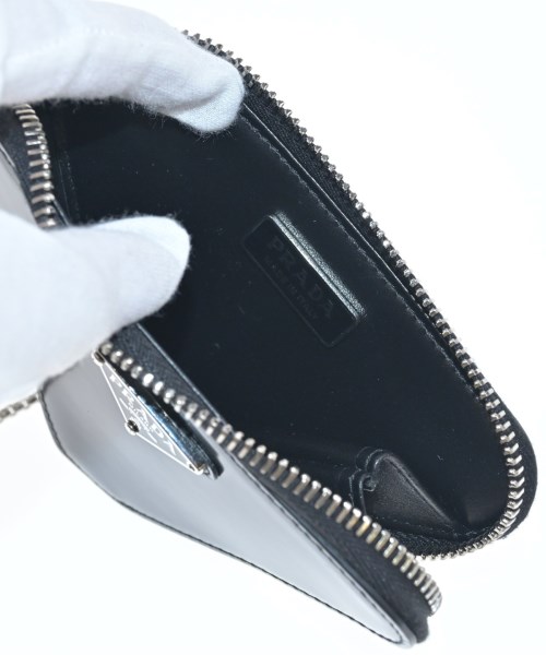 PRADA（プラダ）ポーチ 黒 サイズ:- レディース/2200680470041